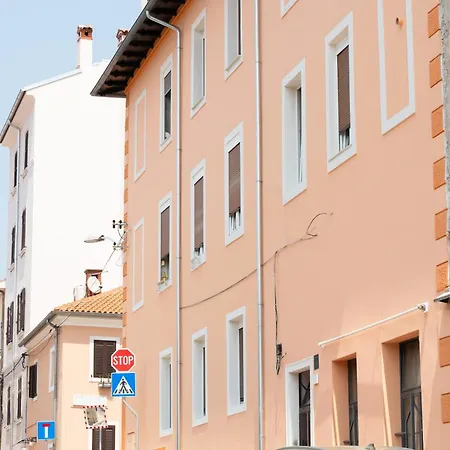 Vibes Lägenhet Pula