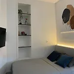 아파트 Vibes
