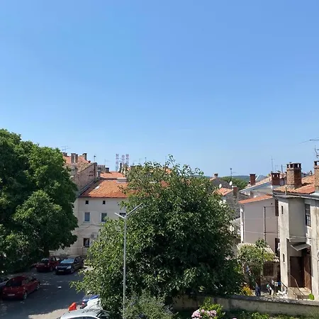 Апартаменти Vibes *