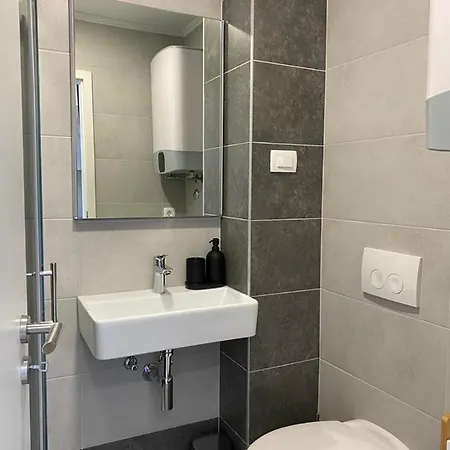 Vibes Апартаменти